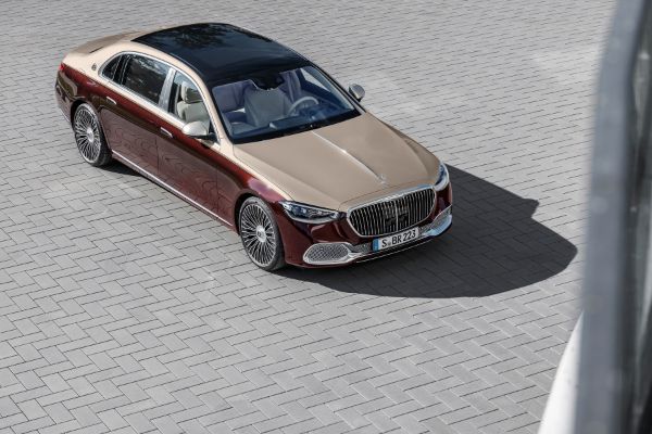 mercedes-maybach-s-klasa-je-premijerno-predstavljena