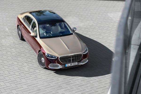 mercedes-maybach-s-klasa-je-premijerno-predstavljena