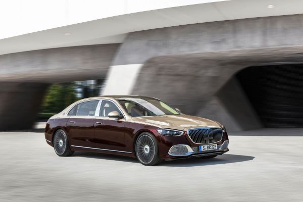 mercedes-maybach-s-klasa-je-premijerno-predstavljena