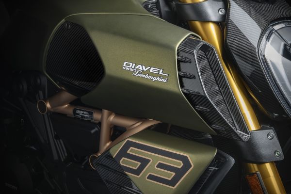 diavel-1260-lamborghini-napokon-predstavljen