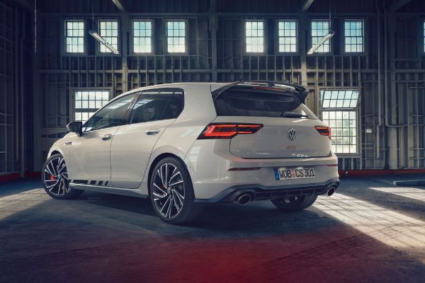 najavljen-vw-golf-gti-clubsport