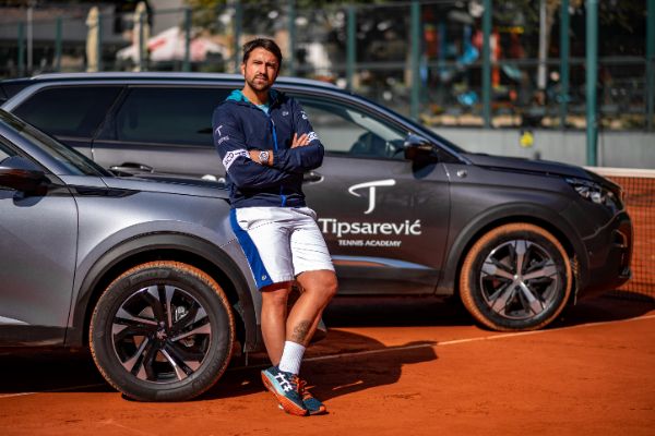 teniska-akademija-tipsarevic-i-peugeot-objavili-pocetak-saradnje-u-srbiji