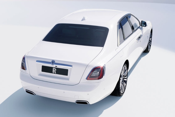 stize-novi-rolls-royce-ghost