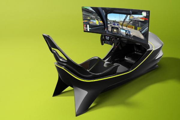 aston-martin-predstavio-trkacki-simulator-od-75000-dolara