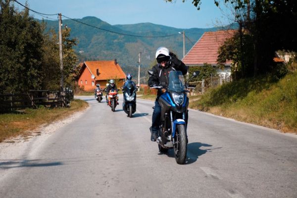 honda-adventure-voznja