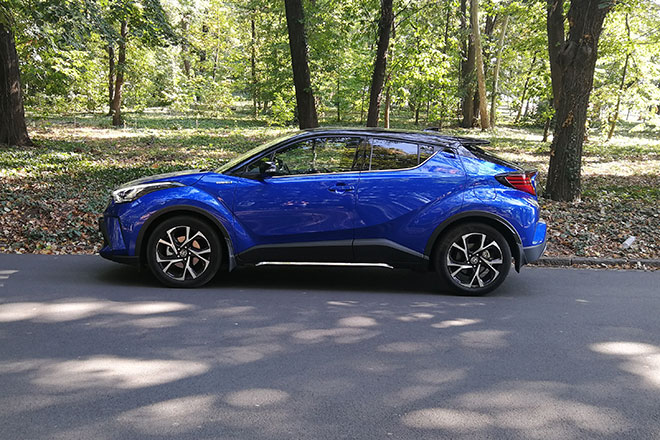 toyota-c-hr-hybrid-ostavite-uobicajno-iza-sebe