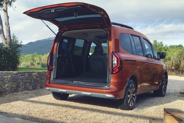 potpuno-nova-linija-proslavljenog-renault-kangoo-modela