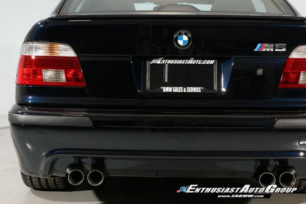 polovni-bmw-e39-m5-prodat-za-gotovo-200000-dolara