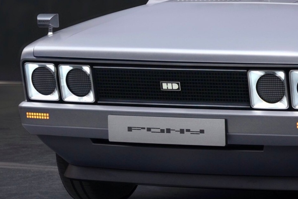 hyundai-ozivljava-svoju-legendarnu-masinu-pretvarajuci-je-u-elektricni-model