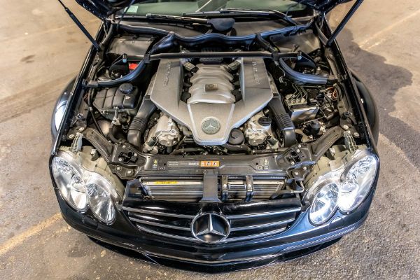 vuk-u-jagnjecoj-kozi-mercedes-benz-clk-63-amg-black-series