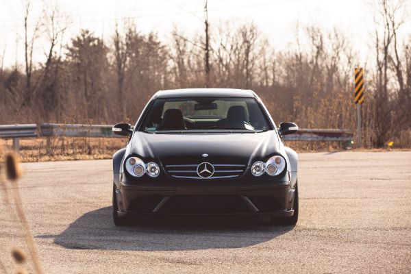 vuk-u-jagnjecoj-kozi-mercedes-benz-clk-63-amg-black-series