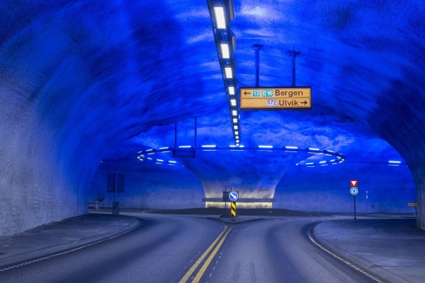 najunikatniji-i-najduzi-tunel-na-svetu-za-motorna-vozila