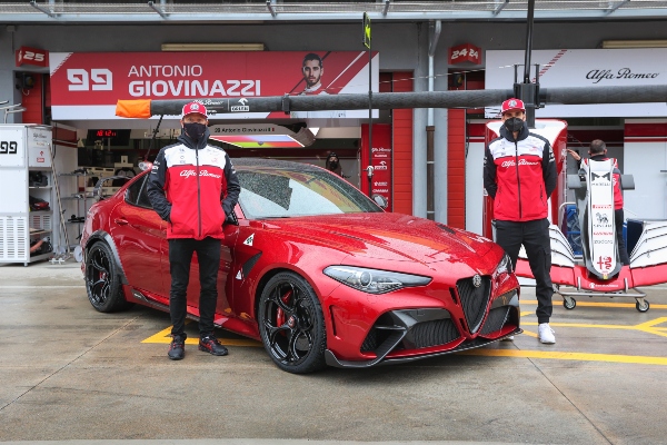 giulia-gtam-specijalni-gost-kimija-raikonena-i-antonija-dovinacija-na-imola-gran-priju