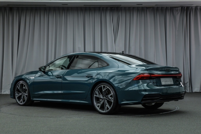 novi-audi-a7-l-predstavlja-najduzu-sedan-varijantu-popularnog-sportback-modela