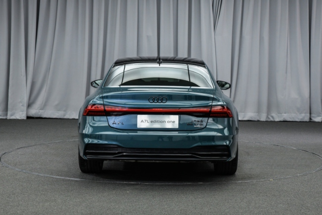 Novi Audi A7 L predstavlja najdužu sedan varijantu popularnog Sportback modela
