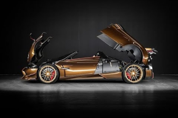 pagani-predstavlja-svoju-novu-zvzedu-u-svetu-superautomobila