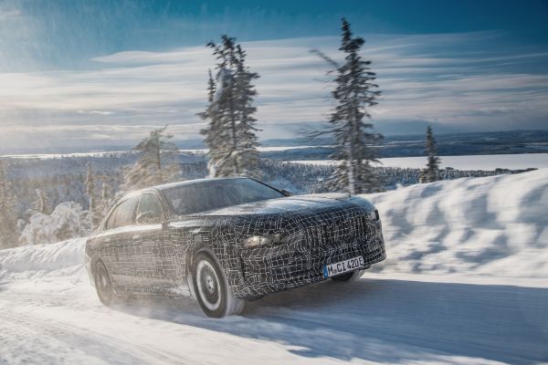 BMW i novi električni i7 na zimskim testovima u Švedskoj