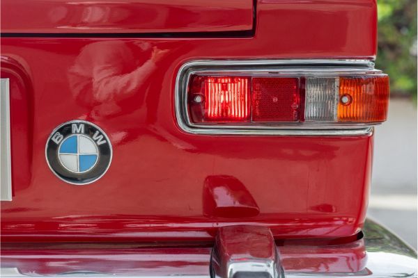ultra-retki-bmw-iz-sezdesetih-na-prodaju