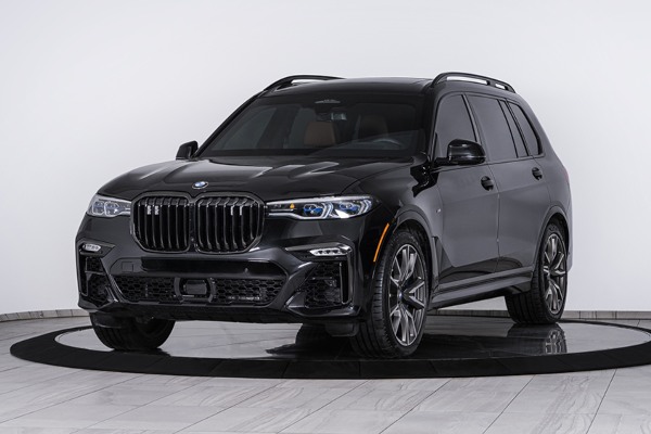 spoj-luksuza-i-bezbednosti-prvi-blindirani-bmw-x7-na-svetu