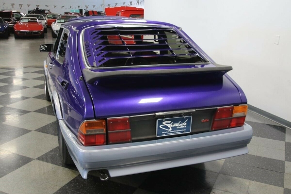 neverovatni-saab-900-sa-mocnom-petolitarskom-v8-jedinicom-i-superpunjenjem