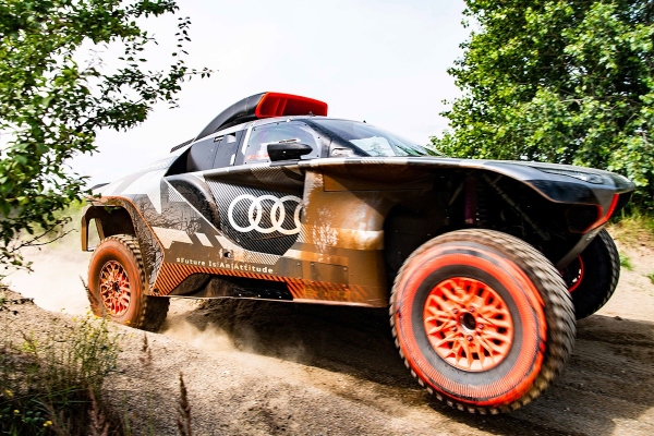 kompanija-audi-predstavlja-svog-pretendenta-za-tron-dakar-relija