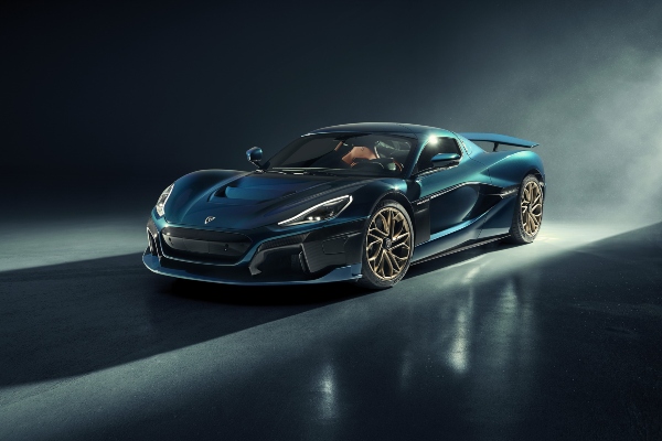 novo-savrsenstvo-kompanije-rimac-u-svetu-hiperautomobila