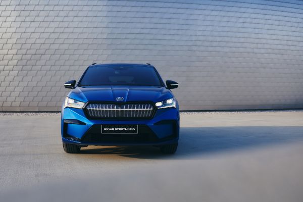 skoda-predstavlja-enyaq-sportline-iv-80x-najmocnije-izdanje-svog-suv-opsega