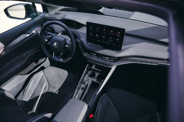 Škoda predstavlja Enyaq Sportline iV 80x najmoćnije izdanje svog SUV opsega