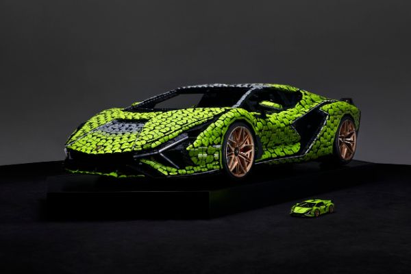 lamborghini-sian-kreiran-od-lego-kockica-u-punoj-velicini