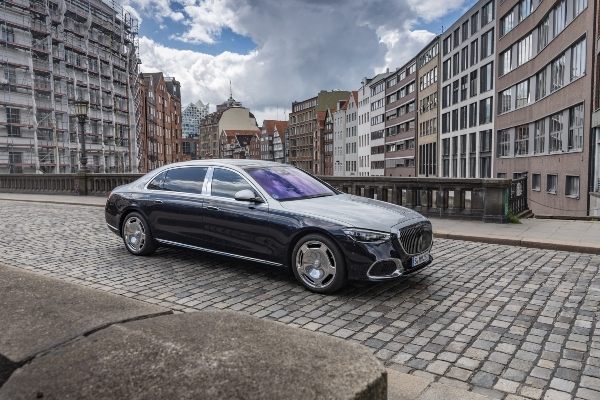 mercedes-maybach-s-class-startuje-sa-evropskom-kampanjom-u-dve-varijante