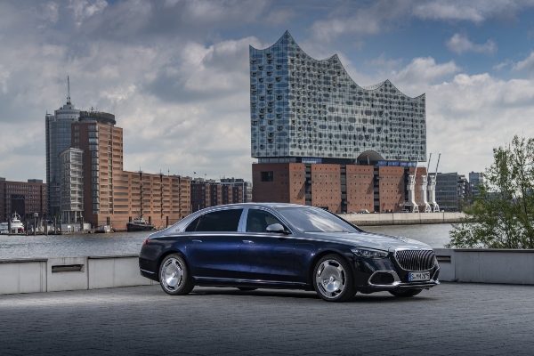 mercedes-maybach-s-class-startuje-sa-evropskom-kampanjom-u-dve-varijante