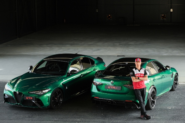 Kimi Raikonen promoviše moćni Alfa Romeo Giulia GTAm model