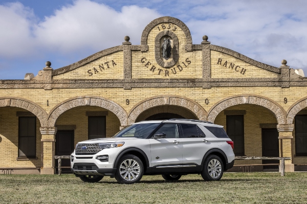 ford-predstavlja-novu-i-jedinstvenu-ford-explorer-king-ranch-liniju