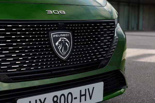 peugeot-predstavlja-novu-308-liniju