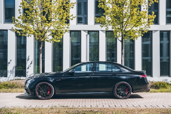 novi-mercedes-amg-e63-dobija-savrseni-tretman-kompanije-brabus