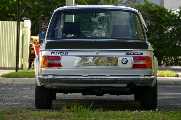 klasik-bez-premca-bmw-2002-turbo