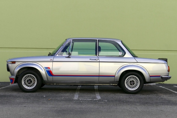 klasik-bez-premca-bmw-2002-turbo