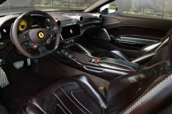 Svetu je predstavljen novi unikat kompanije Ferrari