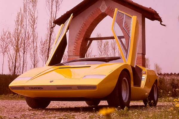 lamborghini-predstavlja-klasicni-coutach-prototip-podignut-iz-pepela