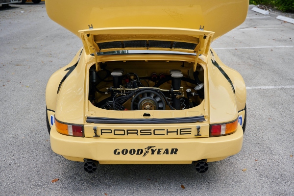 trkacki-porsche-pabla-eskobara-odlazi-na-aukciju