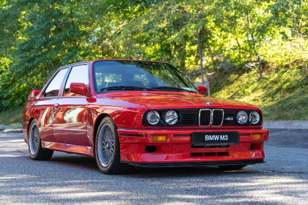 1990-e30-m3-sport-evolution-ikona-bavarske-kompanije