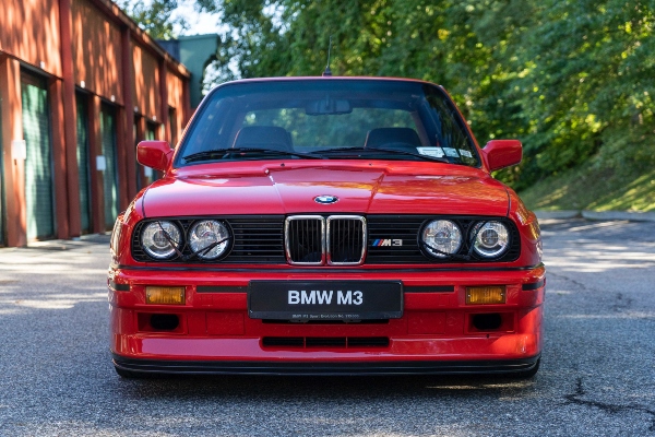 1990-e30-m3-sport-evolution-ikona-bavarske-kompanije