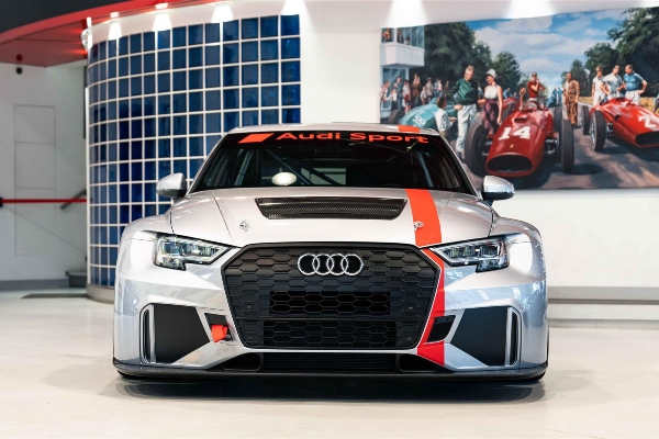 Audi ima rešenje za sve koji želi da budu zvezde na trkačkoj stazi