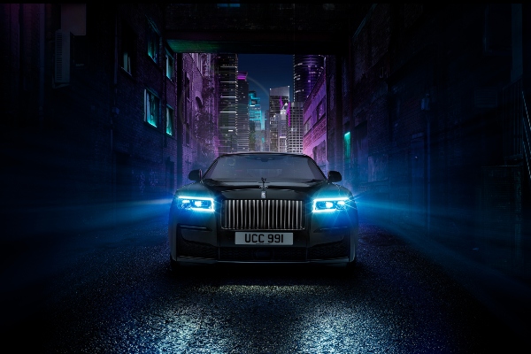 rolls-royce-predstavlja-najcistiju-mracnu-viziju-luksuza-black-badge-ghost