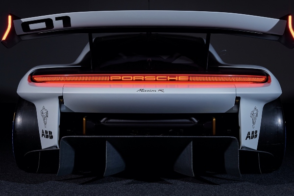 Potpuno dizajniran i testiran - Porsche Mission R koncept