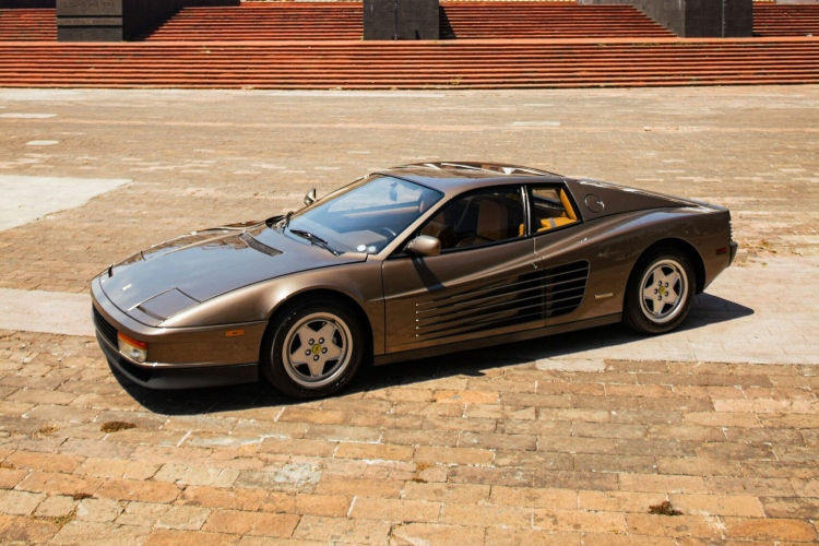 ferrari-testarossa-aukcija