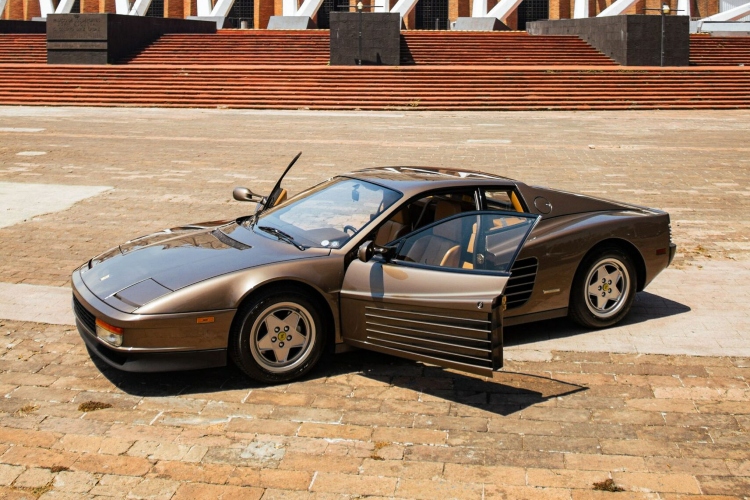 ferrari-testarossa-aukcija-15