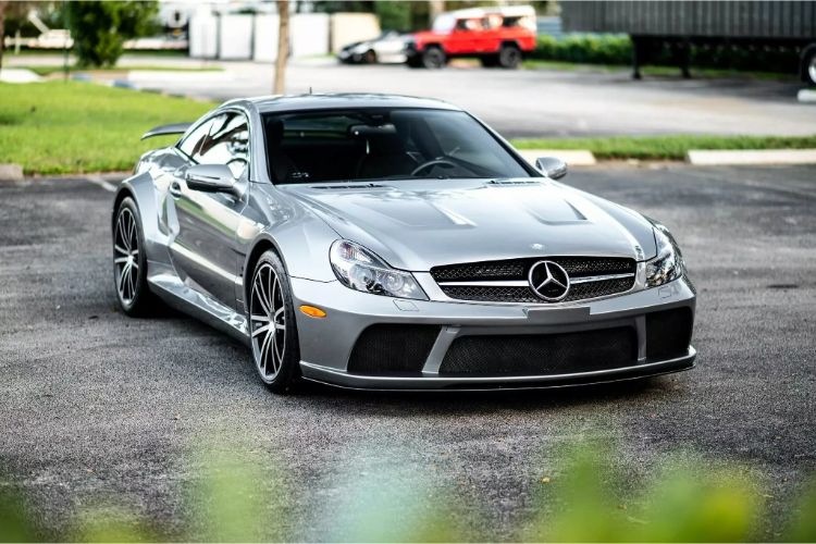 mercedes-sl-amg-black-series-7-1