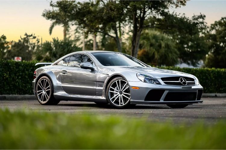 mercedes-sl-amg-black-series-19-1