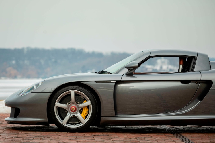 predivni-porsche-carrera-gt-moze-oboriti-sve-rekorde